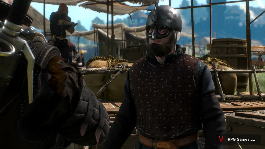 Geralt mluví s nilfgaardským vojákem v táboře Armádní skupiny Střed, Zaklínač 3