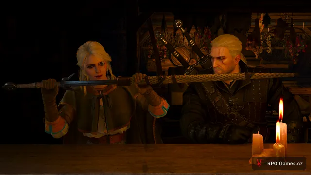 Ciri drží meč Zireael u svíček v hospodě v Bělosadu, Zaklínač 3