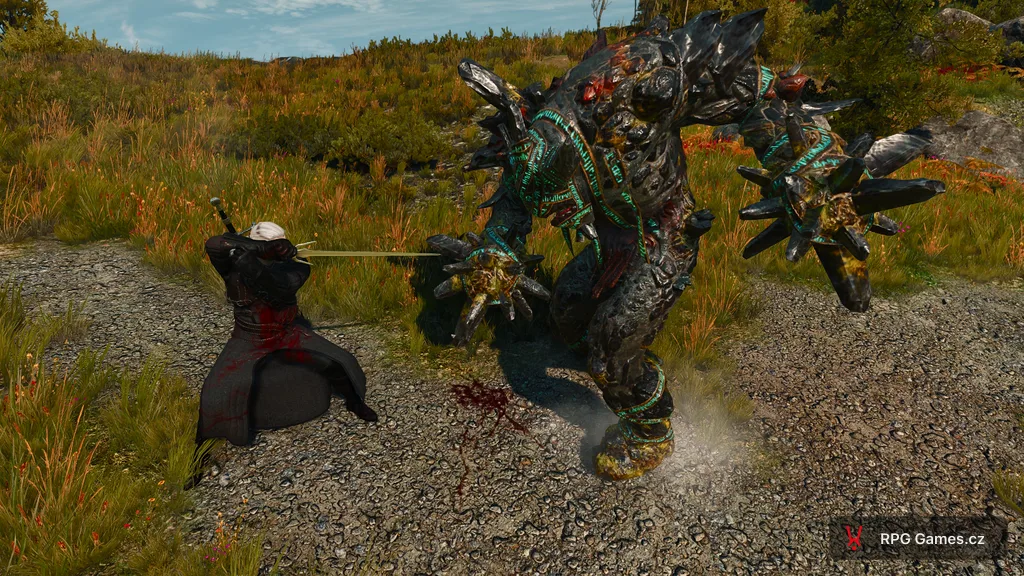 Geralt se stříbrným mečem proti golemu na cestě — těžké údery kamenných pěstí, Zaklínač 3