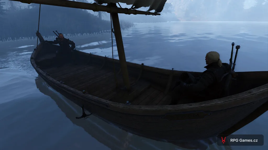 Geralt a Lambert v dřevěné lodi na jezeře u Kaer Morhen, Zaklínač 3