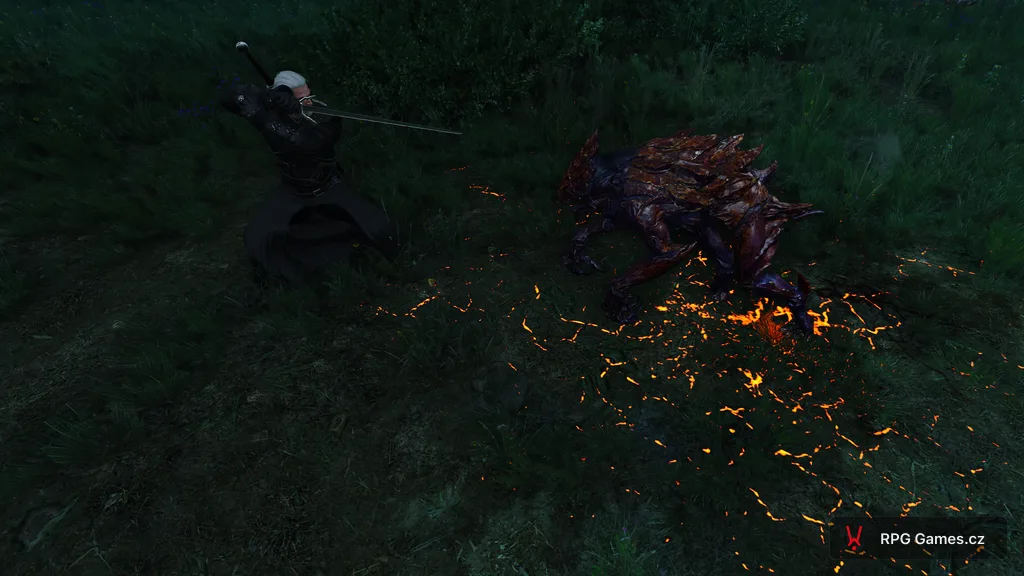Geralt a včelí fantom po zásahu Igni v trávě — Zaklínač 3